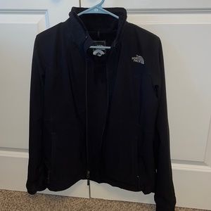 Black north face jacket with fur Inside